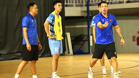 Ngay sau khi đến Jarkata, ĐT futsal Việt Nam đã ra sân tập luyện